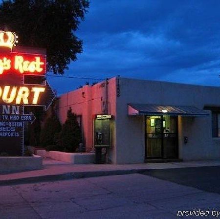 King'S Rest Court Inn 圣菲 外观 照片